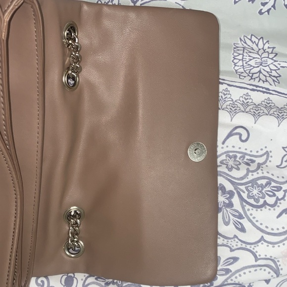 Steve Madden Quilted Tan Purse - Picture 6 of 8